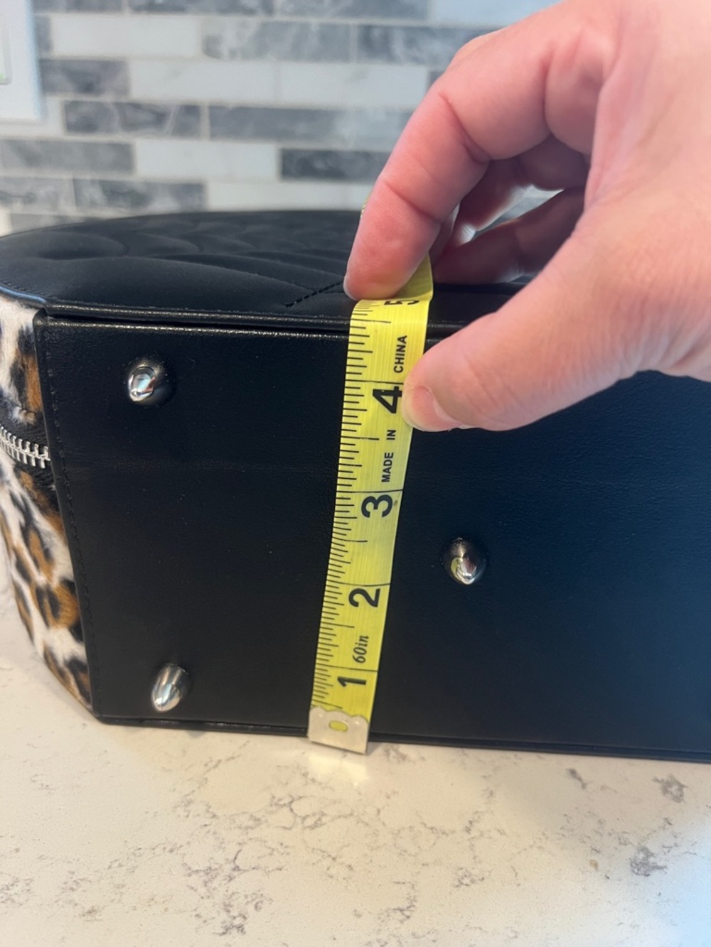 Lux de Ville Hat Box - Picture 10 of 11
